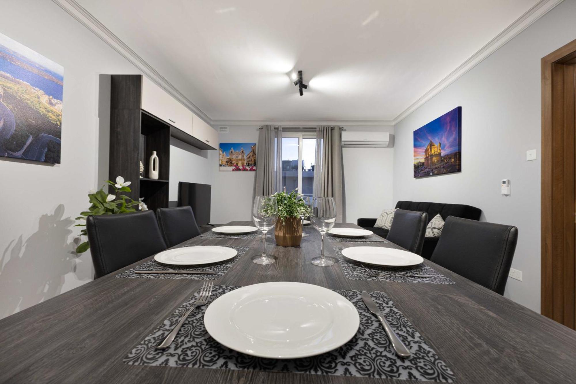 Luxurious & Spacious 2Bd Accomodation At The Podium - Yacht Marina Area, Close To Valletta Msida Luaran gambar